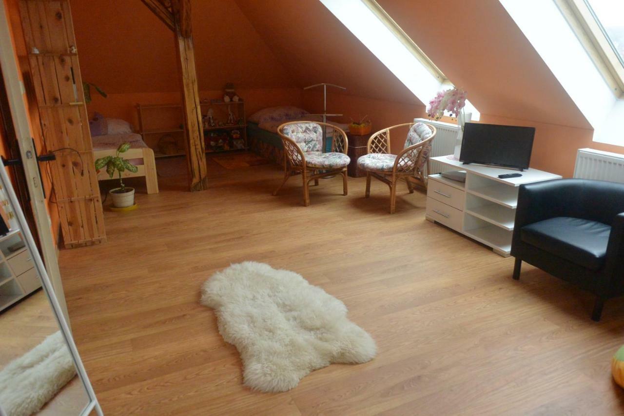 Rodinne Ubytovani - Family Accommodation Kobylice Exterior foto